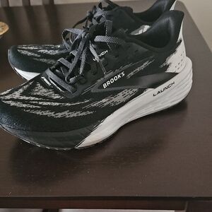 Brooks Launch Black and White Sneakers